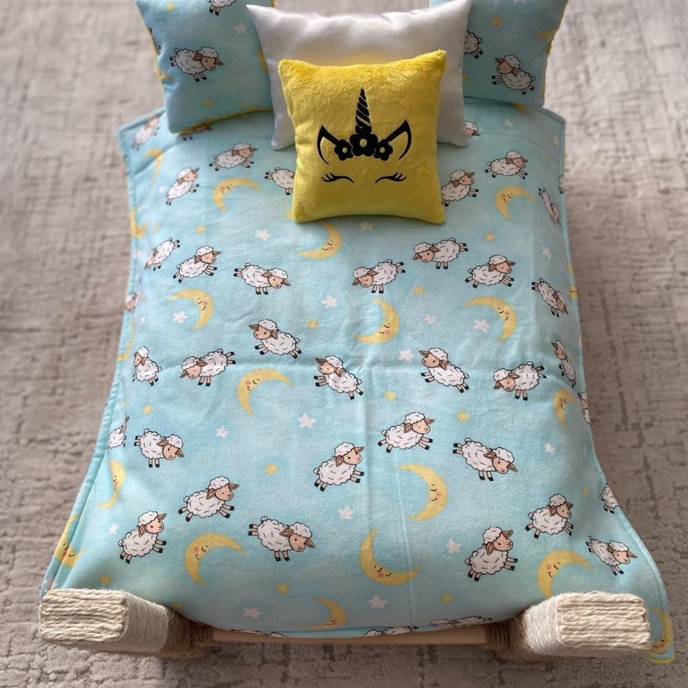 Doll bedding comforter set